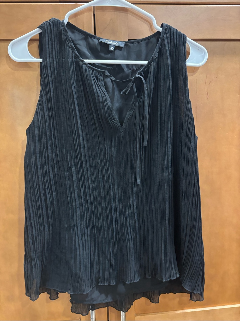 Madewell Black Pleated Tie-Neck Sleeveless Top